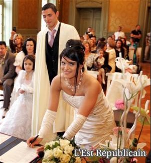 صور أخرى من حفل زواج عنتر يحي بكريمة زياني شقيقة المايسترو 100302024335117069